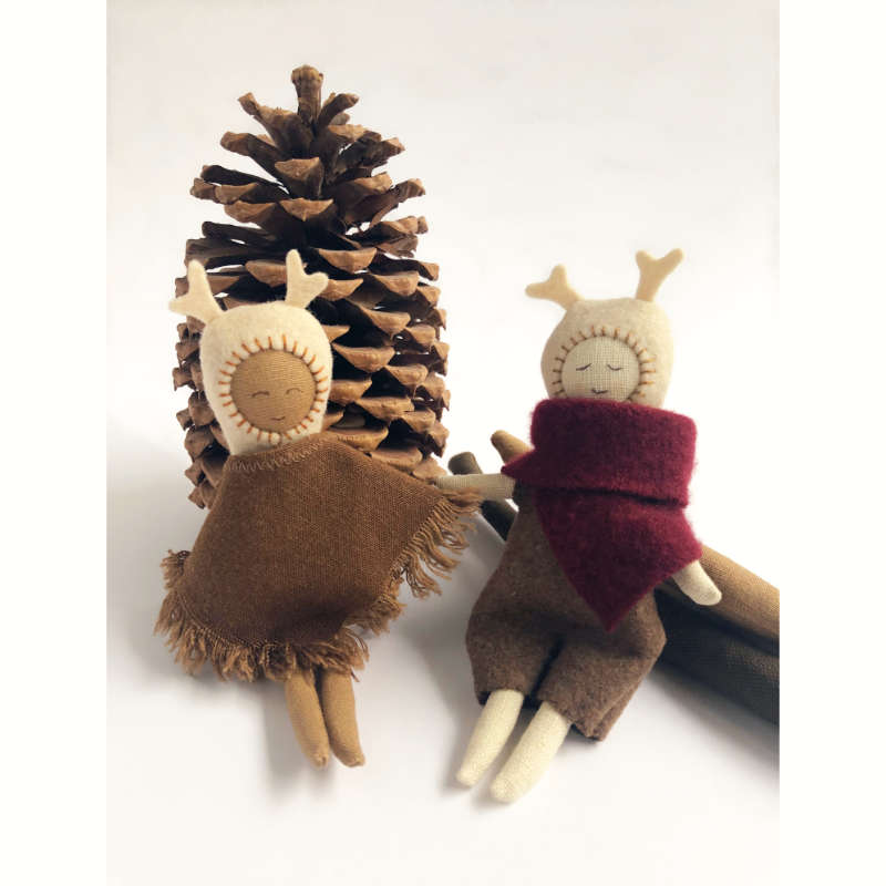 forest friends small doll reindeer hat